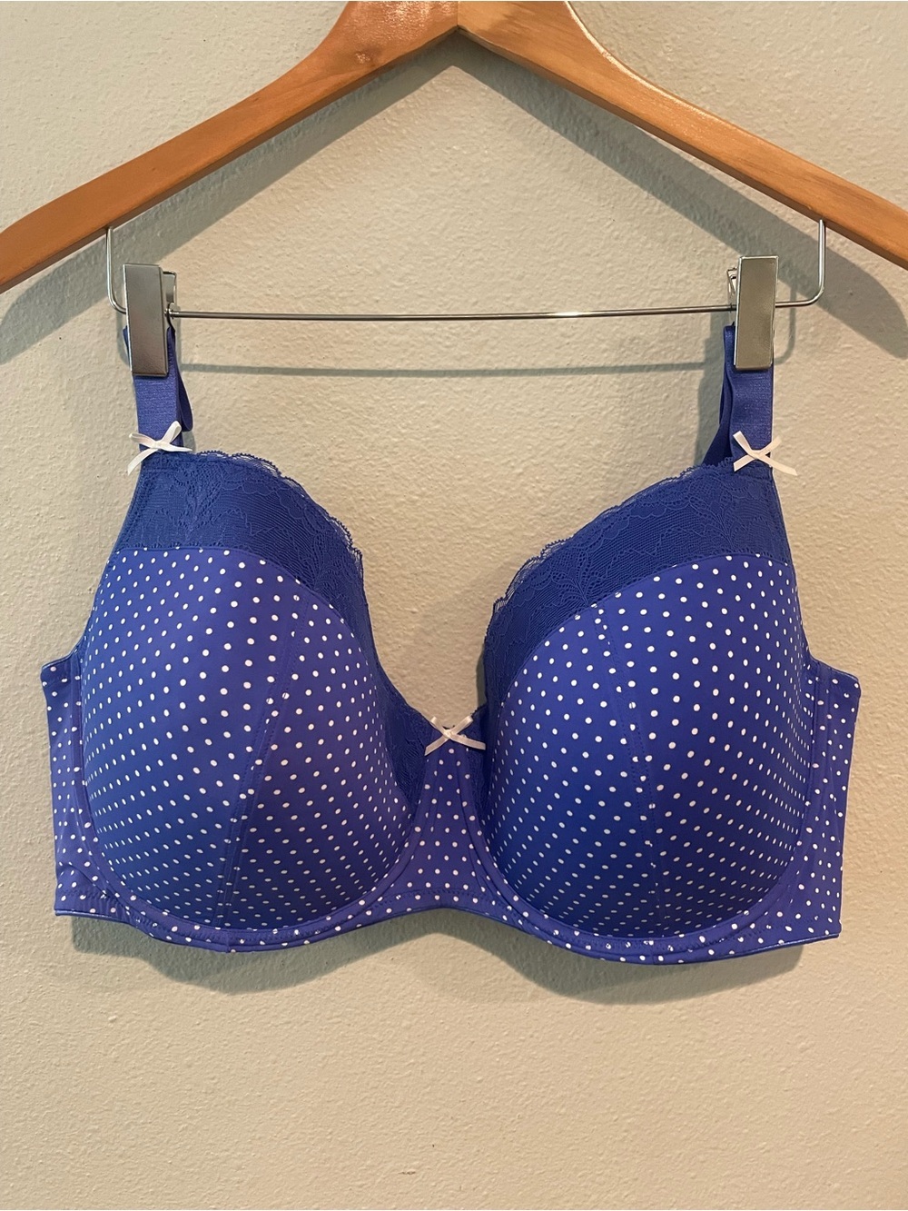 Adore Me Periwinkle Polka Dot Lace Underwire Bra